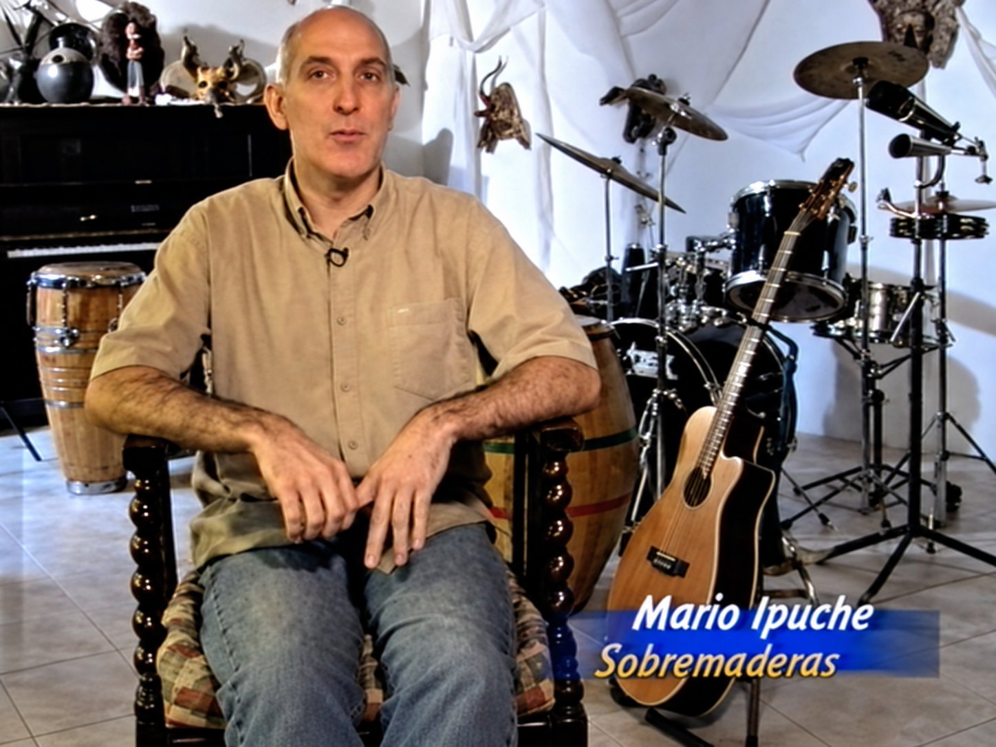 Mario Ipuche en el ciclo “Músicos en la ciudad”, TV Ciudad, 2000